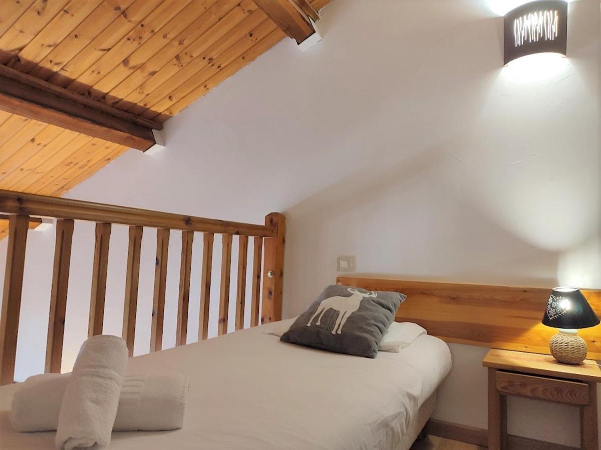 Chalet Hotel Les Blancs Pra Loup Exterior photo